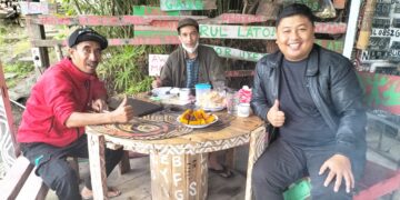 Owner Cafe Gaya Ngile Ridwan & Jawahir Syahputra, Photo : Gemapers